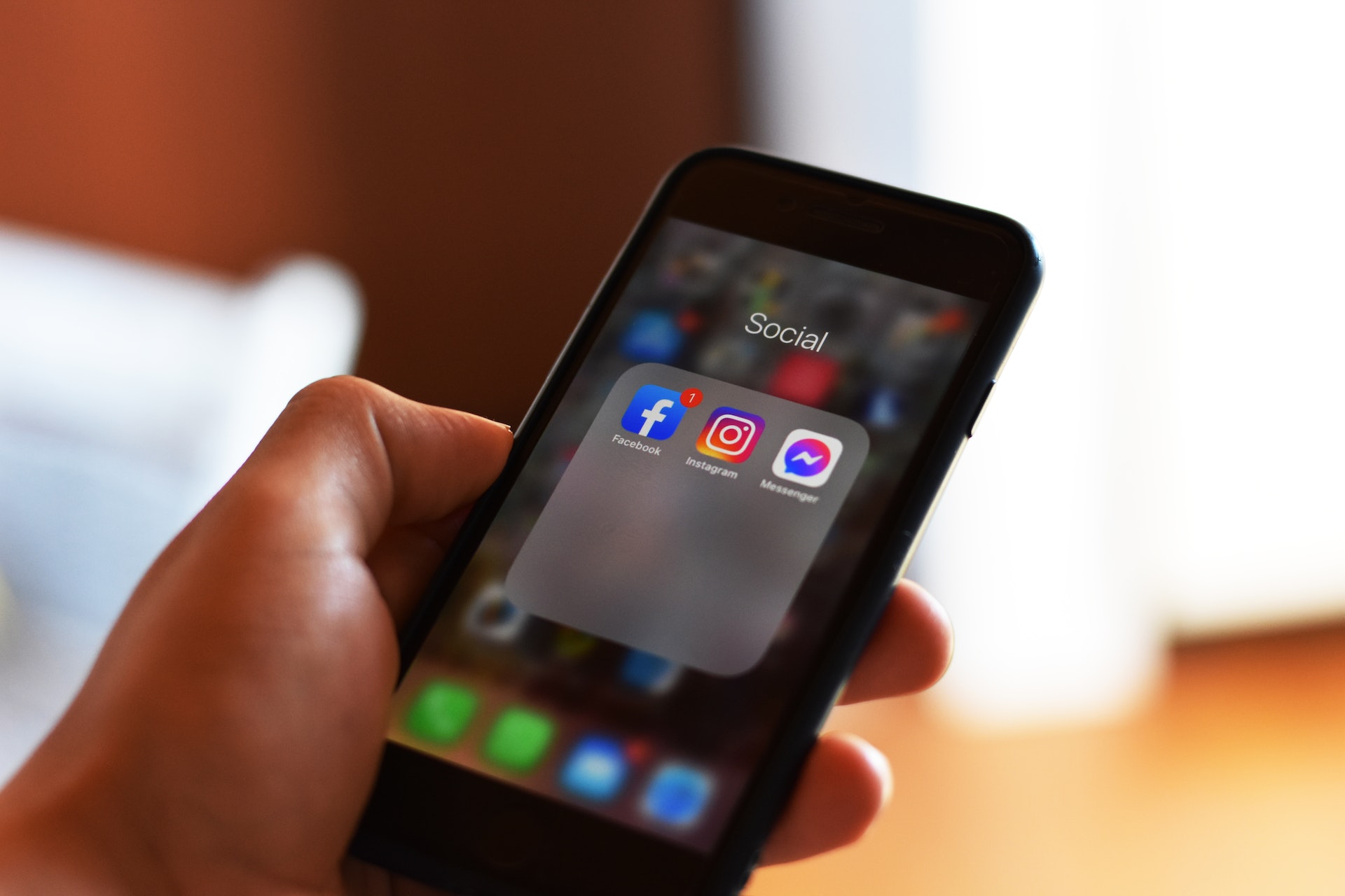 Tips to Consider Before Paying for Social Media Ads